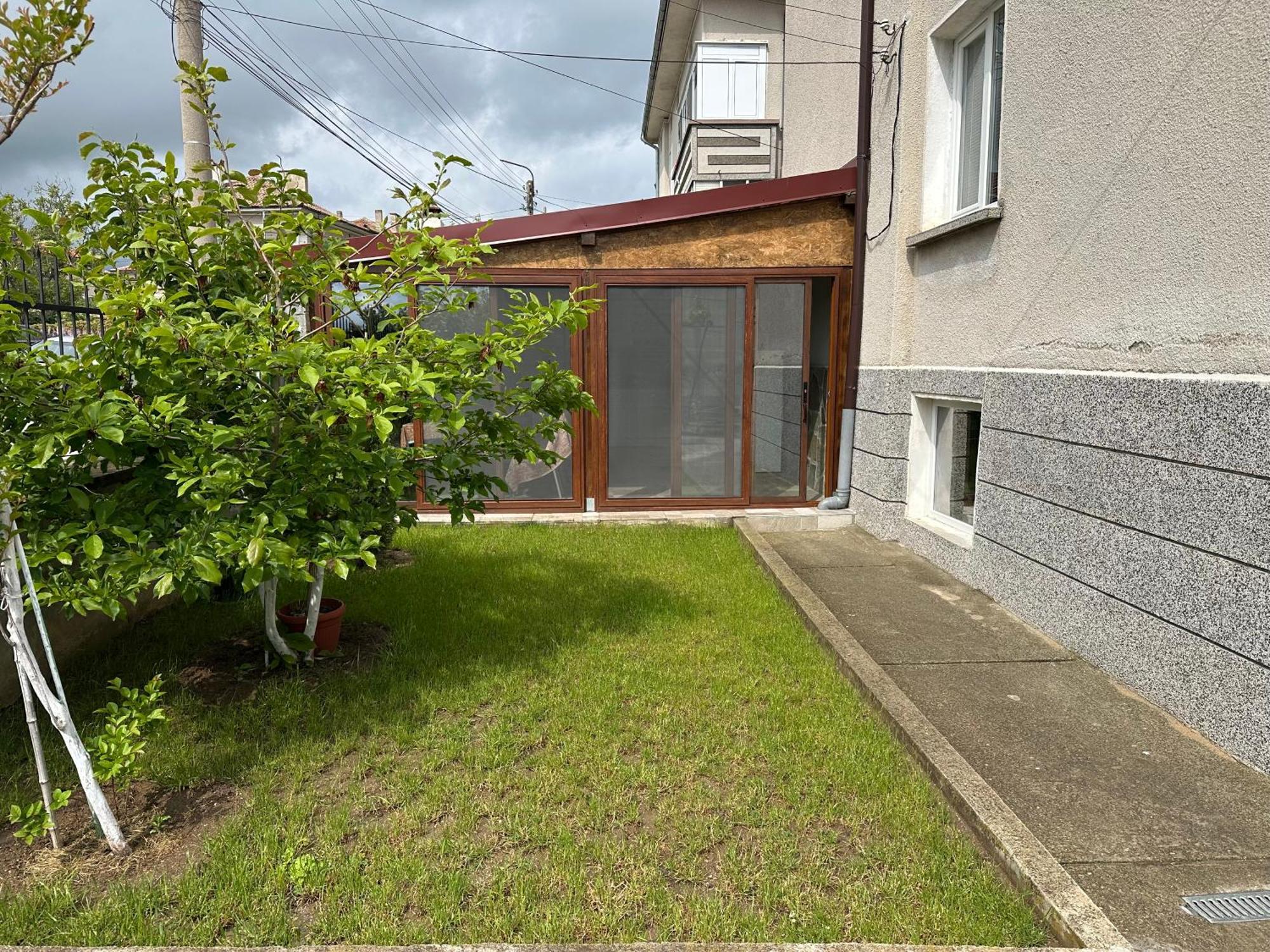 Velkovski Guest House Hisarya Bagian luar foto